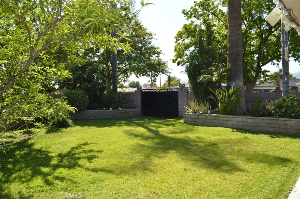 3954 Garden San Bernardino, CA 92404