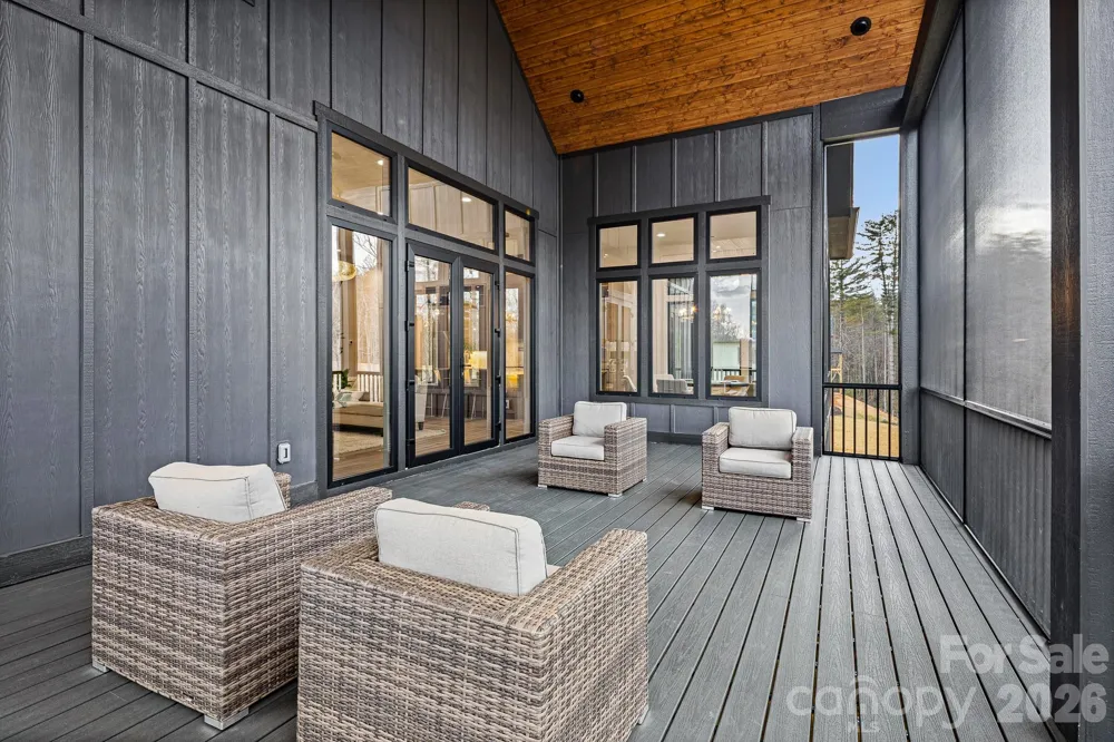 88 Sunridge Avenue #15 Horse Shoe, NC 28742