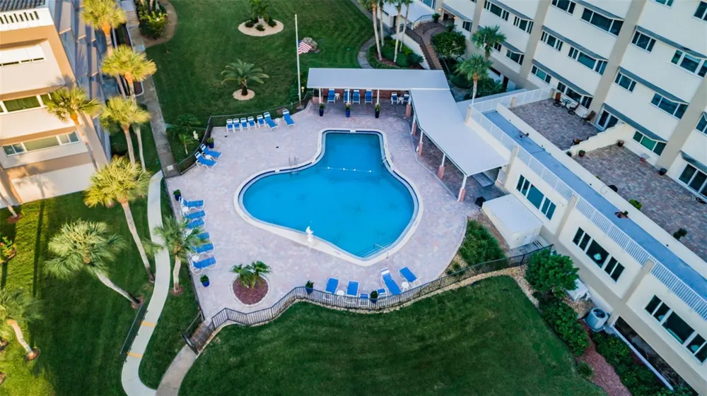 100 BLUFF VIEW DRIVE #608C Belleair Bluffs, FL 33770