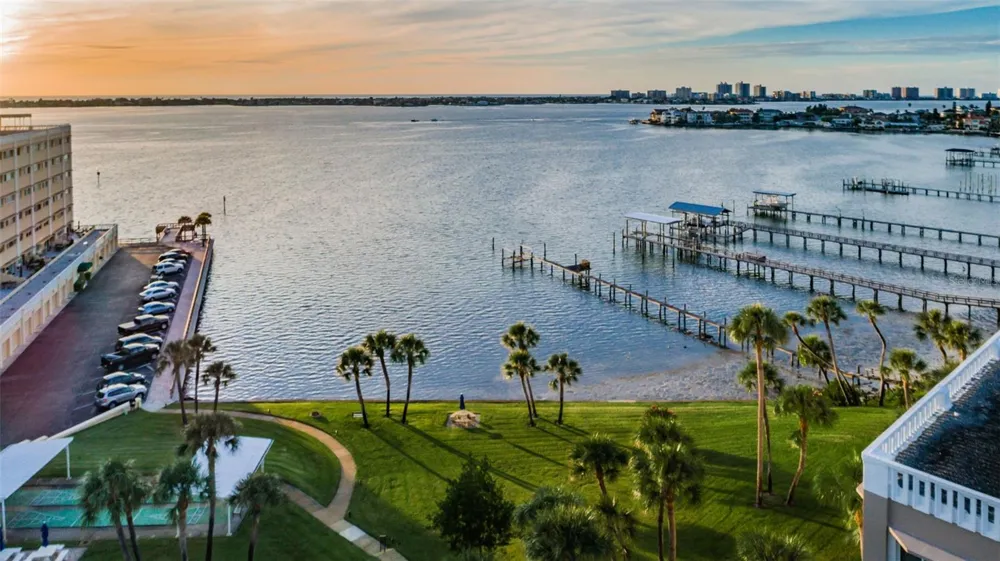 100 BLUFF VIEW DRIVE #608C Belleair Bluffs, FL 33770