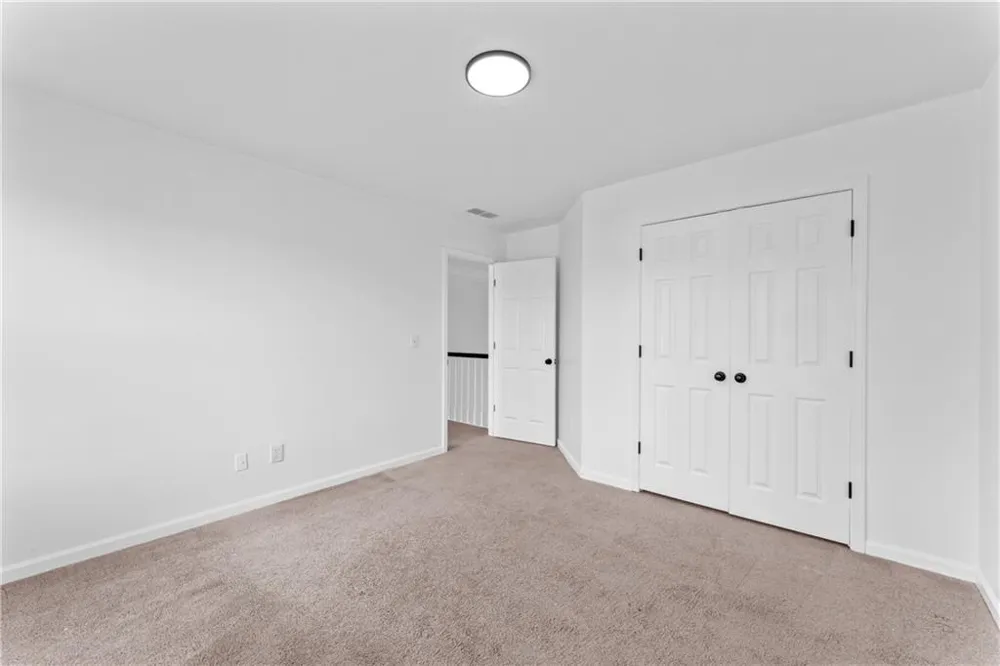 4267 Azalea Walk Ellenwood, GA 30294