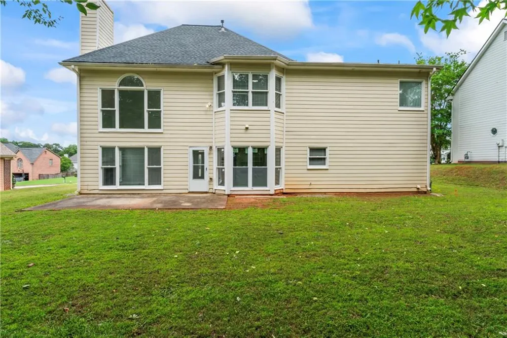 4267 Azalea Walk Ellenwood, GA 30294