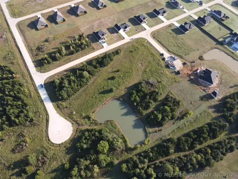 47 Royal Oak Circle