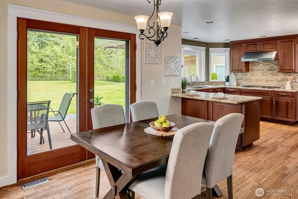 14214 Woods Lake Road Monroe, WA 98272