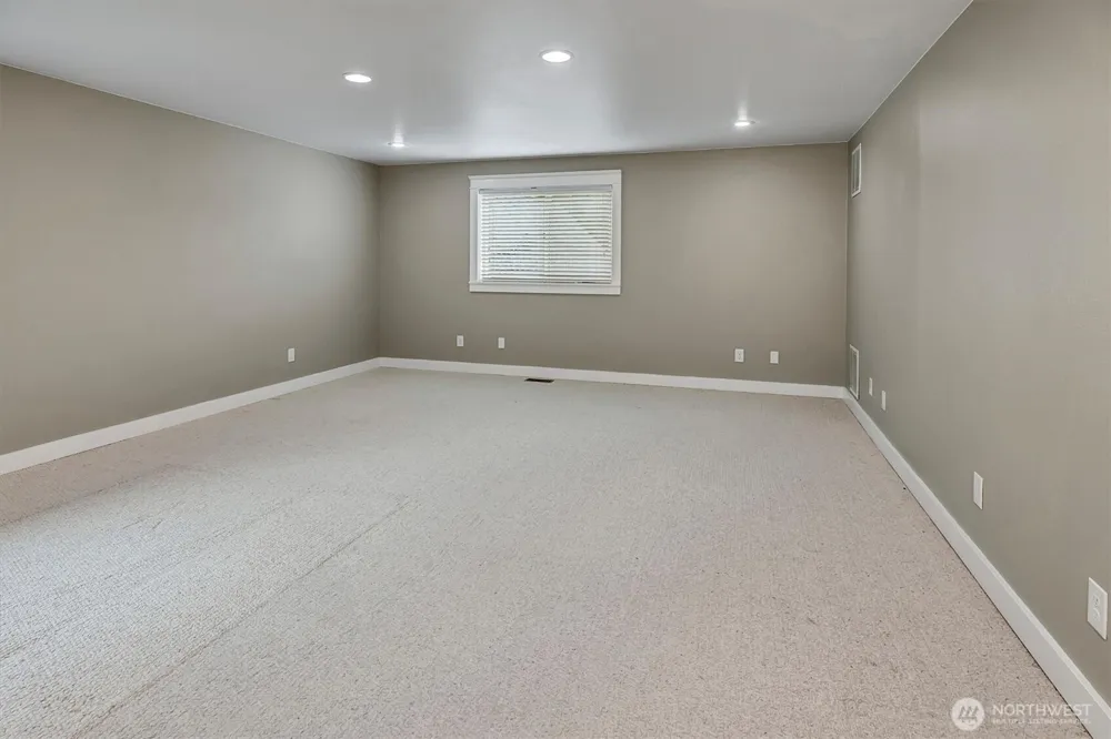 14214 Woods Lake Road Monroe, WA 98272