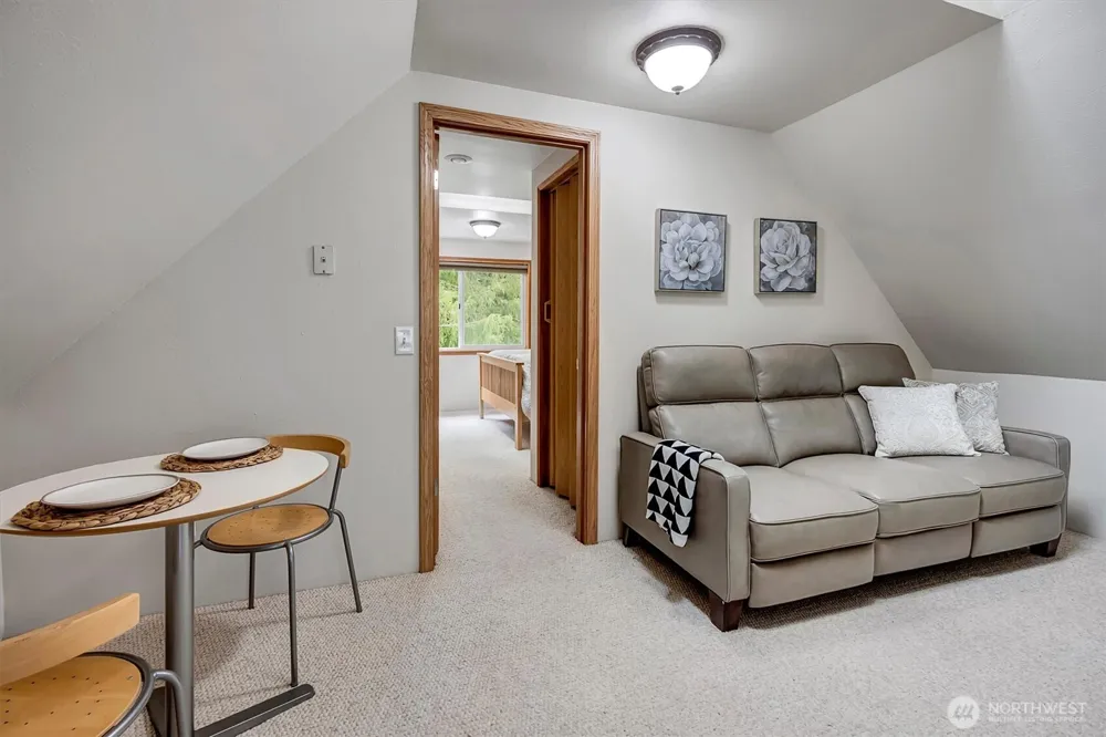 14214 Woods Lake Road Monroe, WA 98272