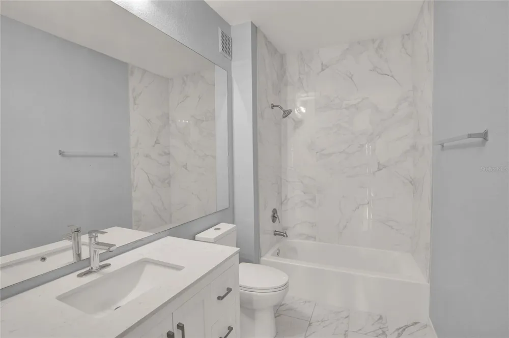 1325 ROTONDA POINT #337 Lake Mary, FL 32746