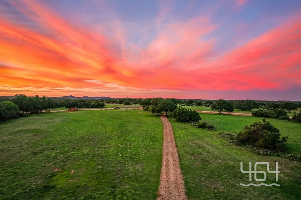 59 Balcones Drive Johnson City, TX 78636