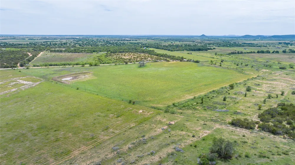 Cr 220 Wingate, TX 79566