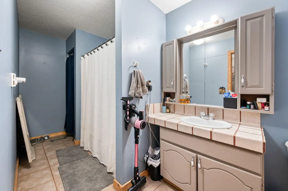 9928 Shady Lane Reed City, MI 49677