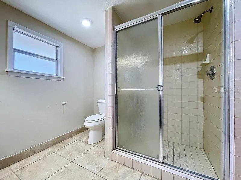 7018 54TH AVENUE St Petersburg, FL 33709