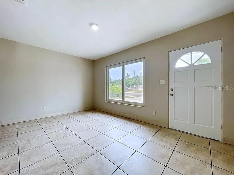 7018 54TH AVENUE St Petersburg, FL 33709