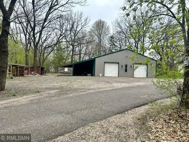9722 302nd Avenue NW Princeton, MN 55371