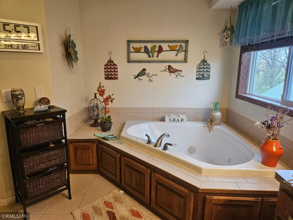 9722 302nd Avenue NW Princeton, MN 55371