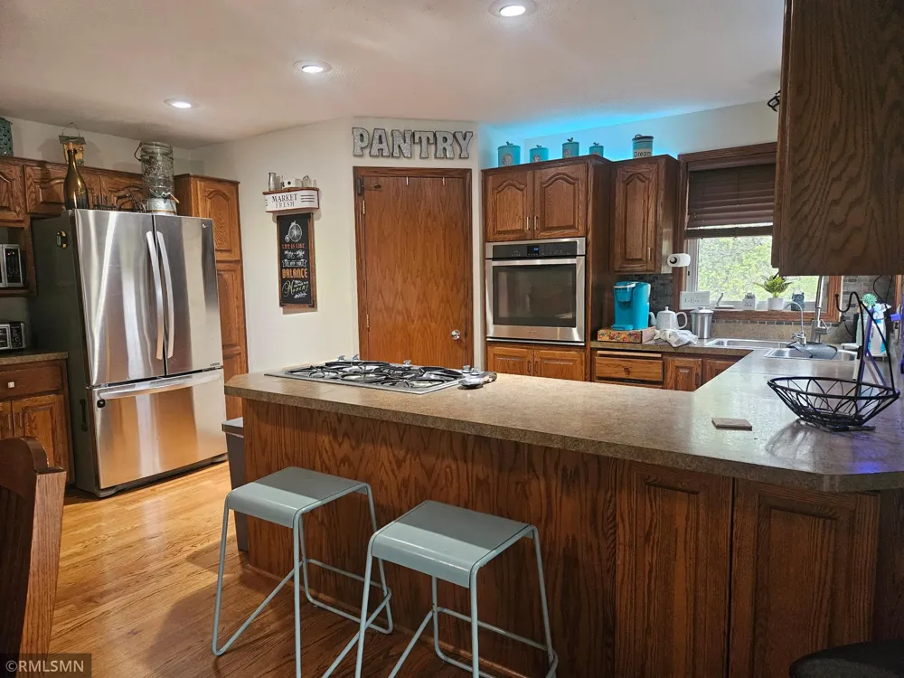 9722 302nd Avenue NW Princeton, MN 55371