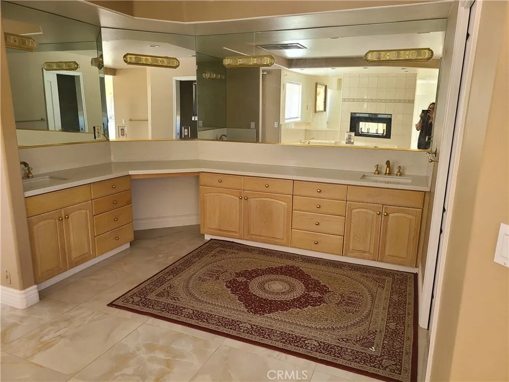 31900 Via Del Senor Homeland, CA 92548