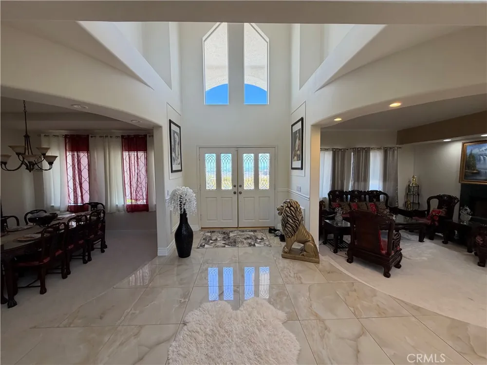 31900 Via Del Senor Homeland, CA 92548