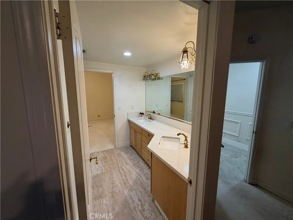 31900 Via Del Senor Homeland, CA 92548