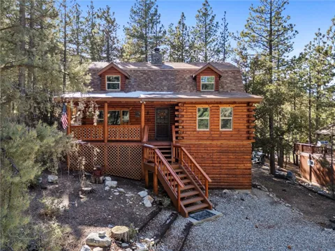 1521 Dogwood Way