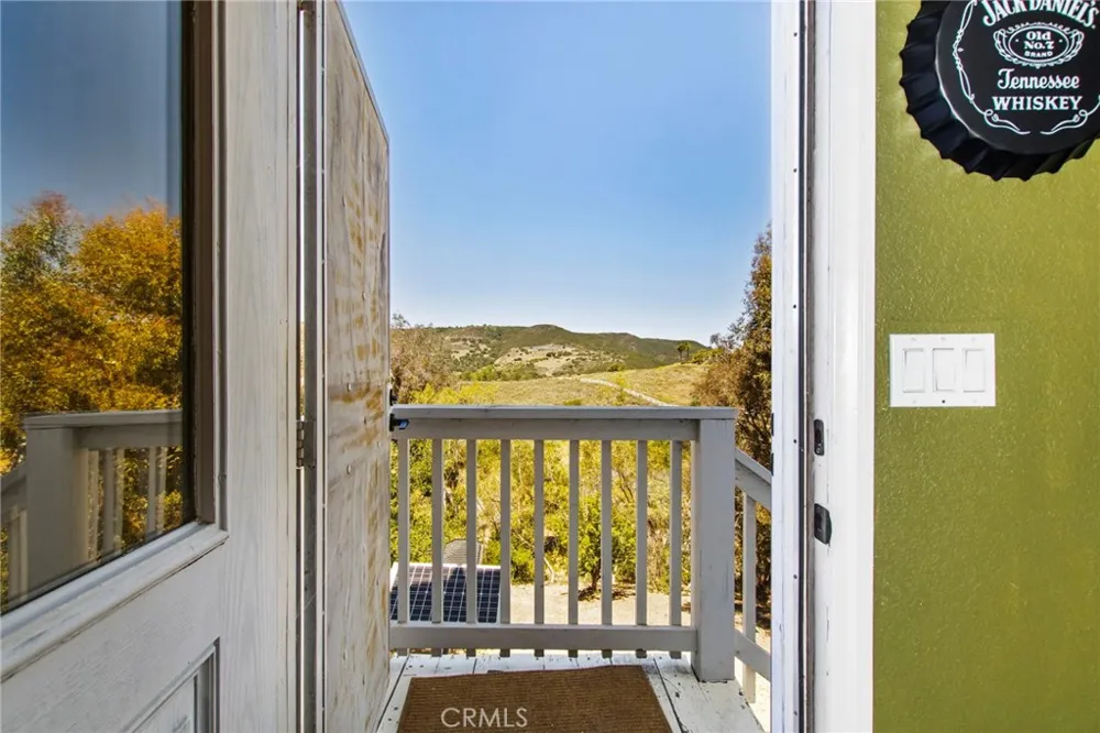 42525 Calle Capistrano Temecula, CA 92590