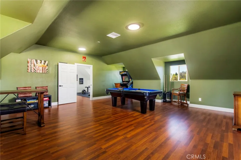 42525 Calle Capistrano Temecula, CA 92590