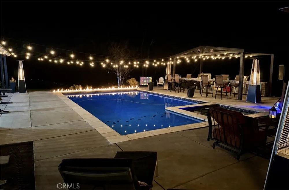 42525 Calle Capistrano Temecula, CA 92590