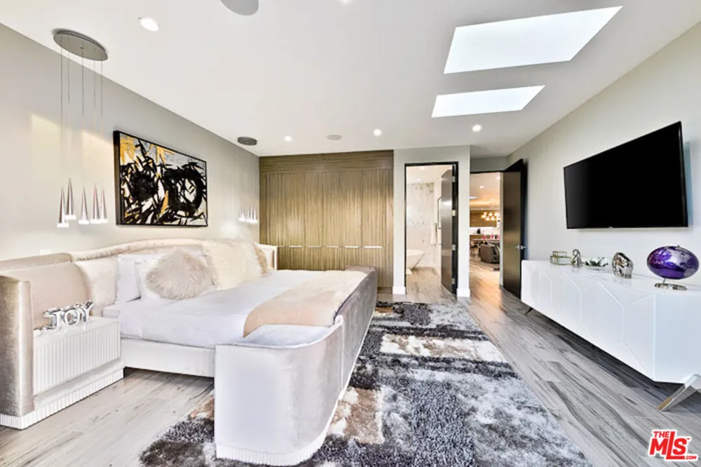 1741 Stearns Drive Los Angeles, CA 90035