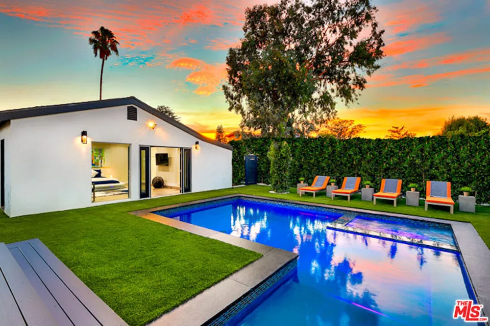 1741 Stearns Drive Los Angeles, CA 90035