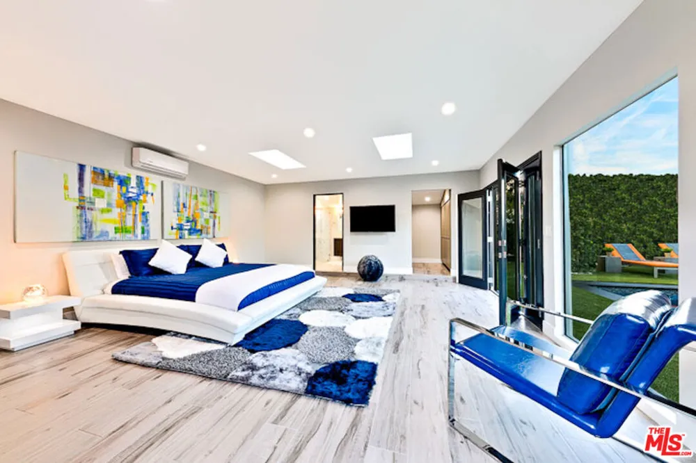 1741 Stearns Drive Los Angeles, CA 90035
