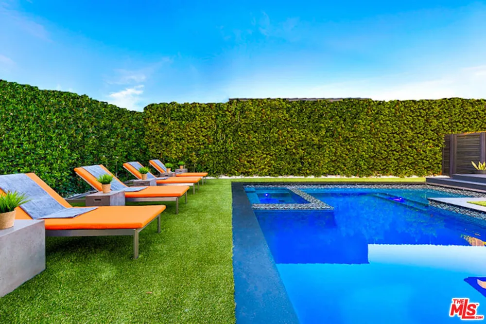 1741 Stearns Drive Los Angeles, CA 90035