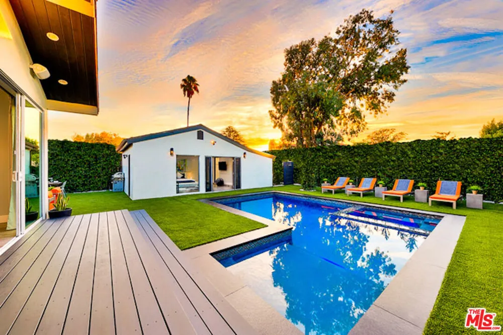 1741 Stearns Drive Los Angeles, CA 90035
