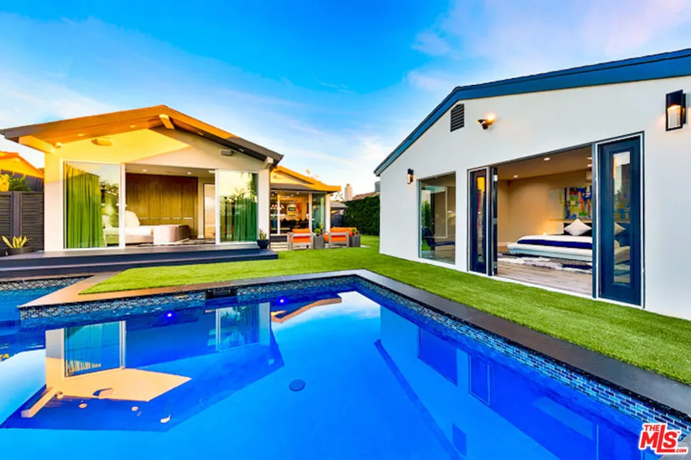 1741 Stearns Drive Los Angeles, CA 90035