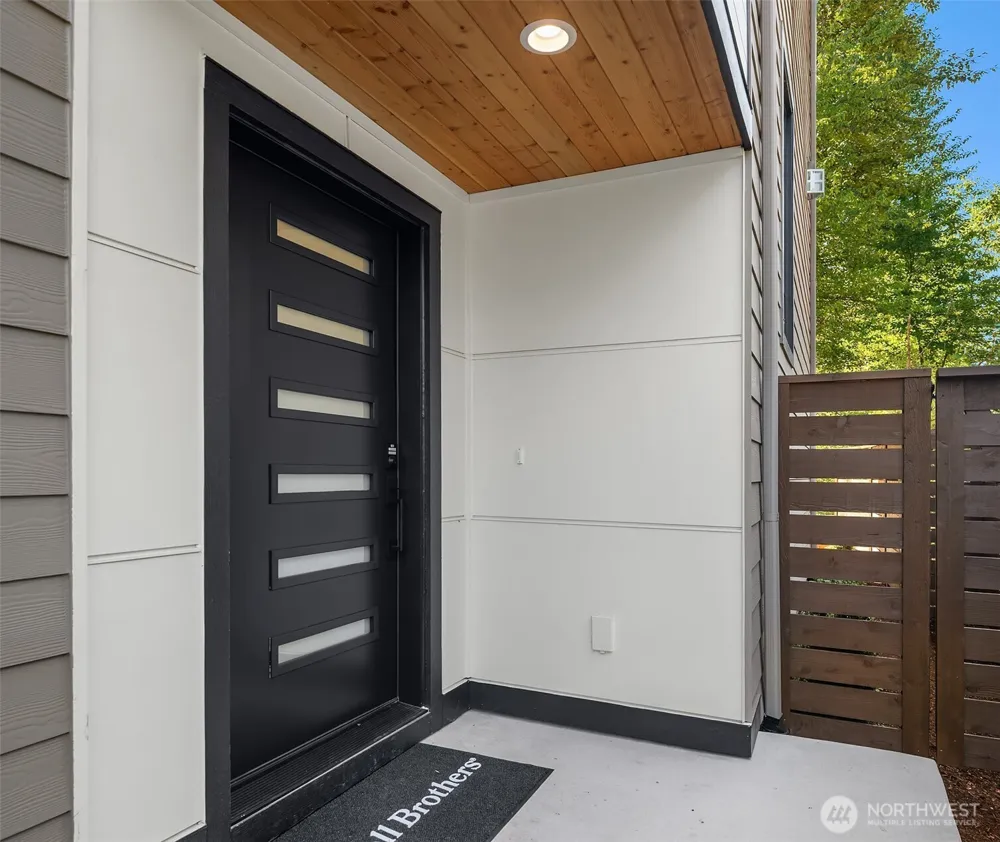 14821 HS#11 NE 2nd Court Bellevue, WA 98007
