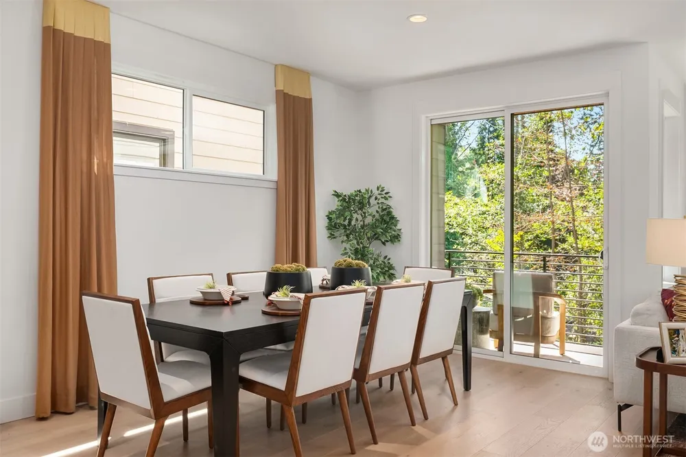 14821 HS#11 NE 2nd Court Bellevue, WA 98007