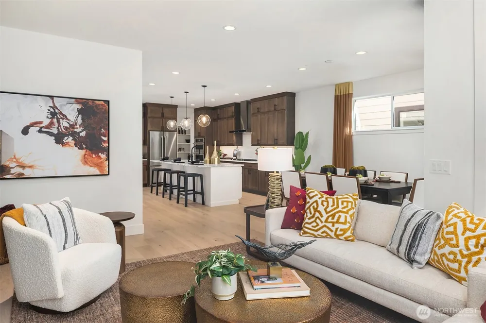 14821 HS#11 NE 2nd Court Bellevue, WA 98007
