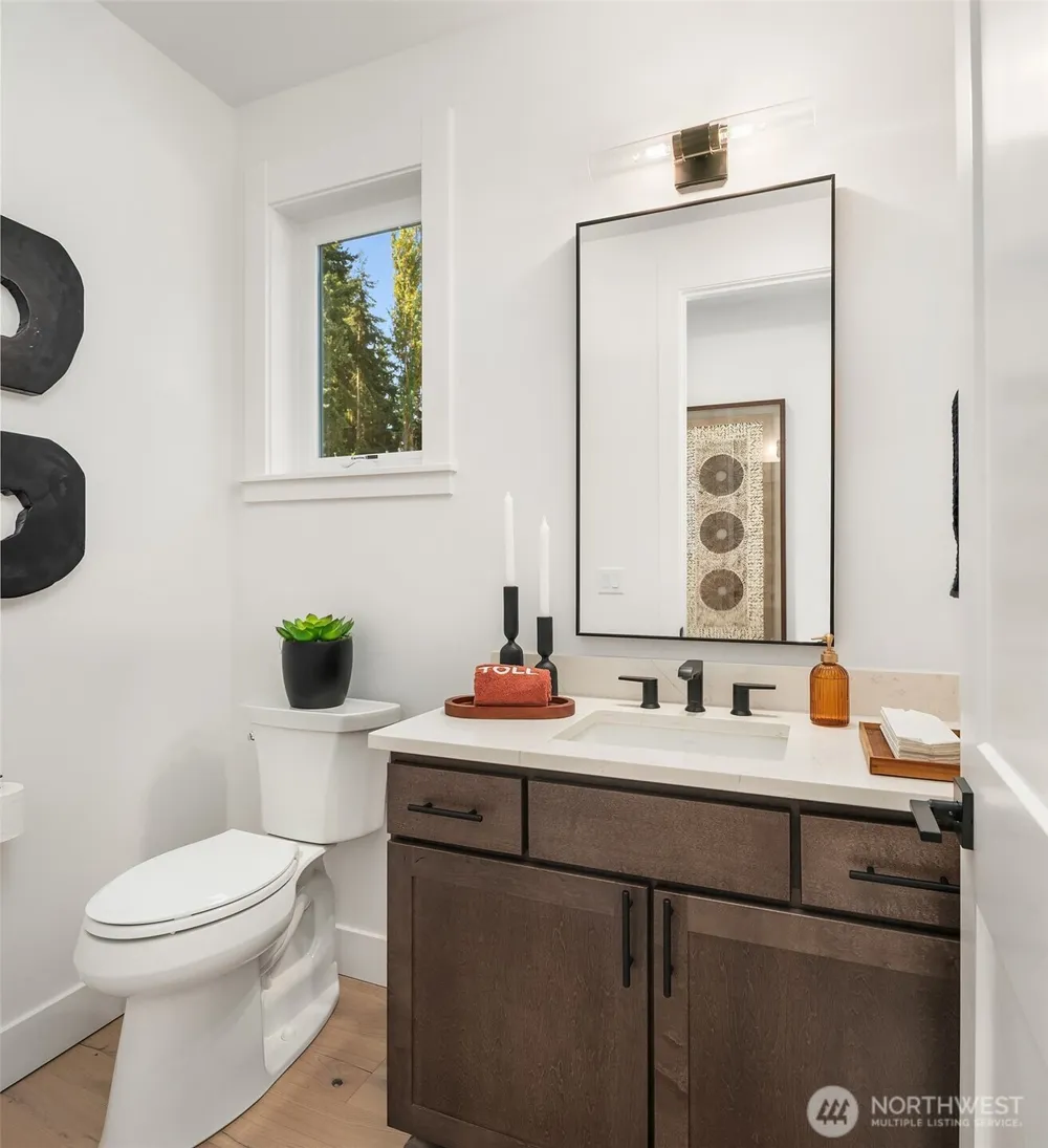 14821 HS#11 NE 2nd Court Bellevue, WA 98007