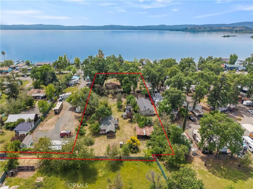 2600 Lakeshore Upper Lake, CA 95485