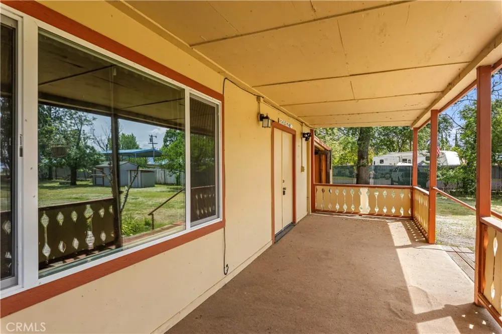2600 Lakeshore Upper Lake, CA 95485