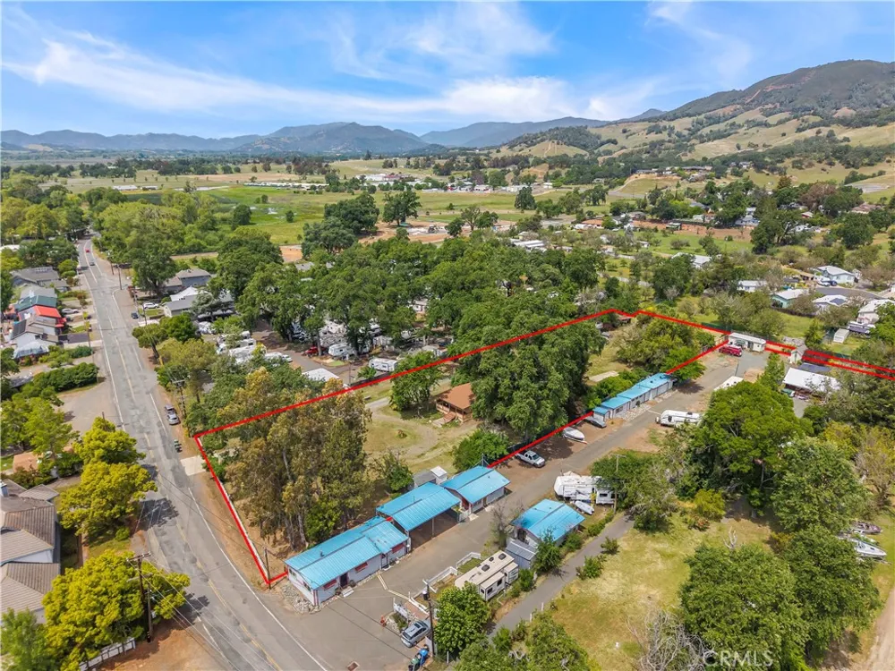 2600 Lakeshore Upper Lake, CA 95485