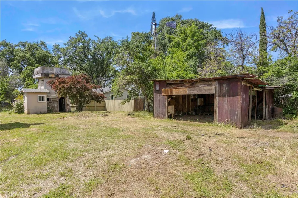 2600 Lakeshore Upper Lake, CA 95485