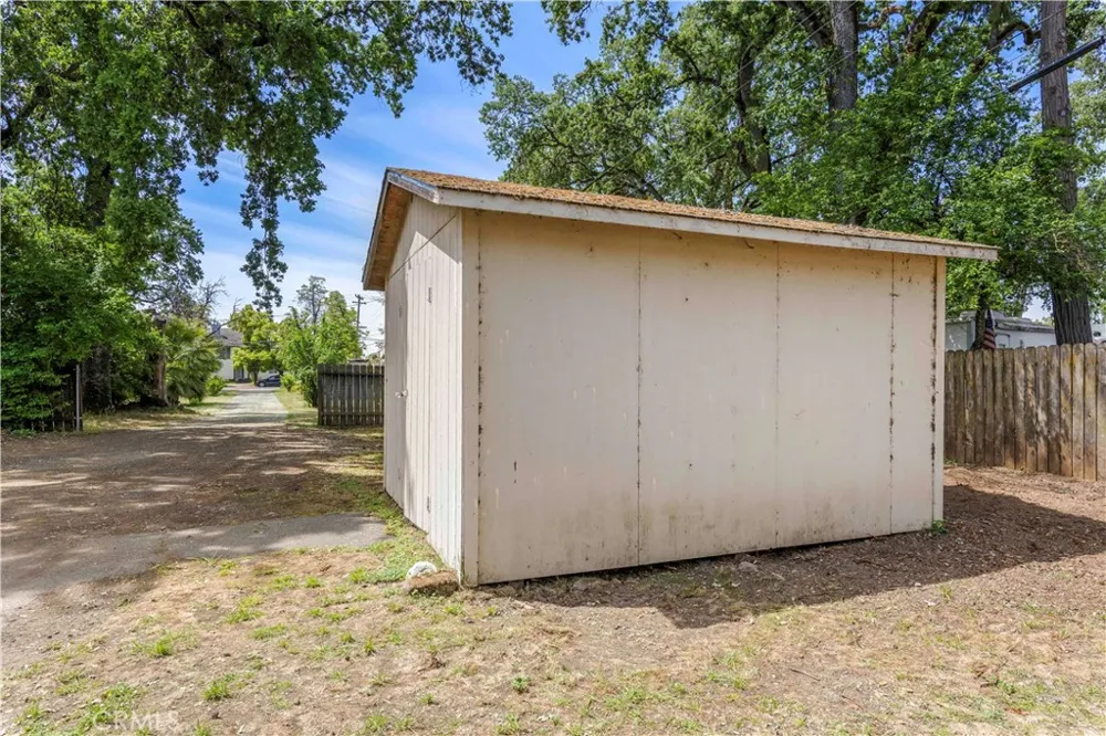 2600 Lakeshore Upper Lake, CA 95485