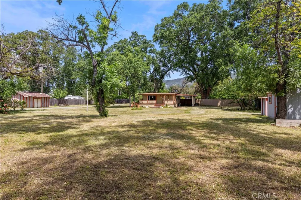 2600 Lakeshore Upper Lake, CA 95485