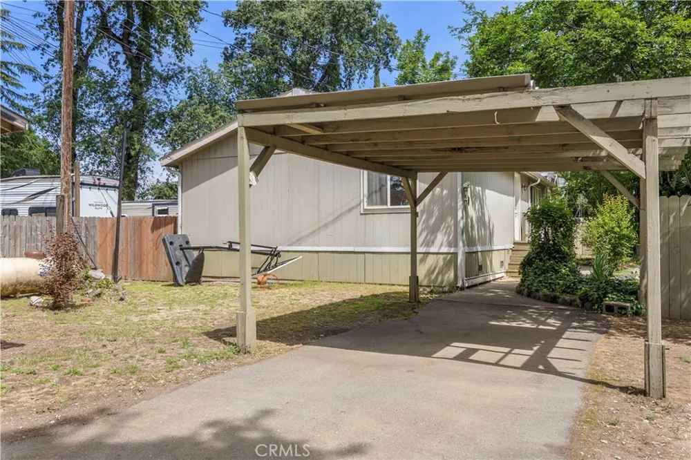 2600 Lakeshore Upper Lake, CA 95485