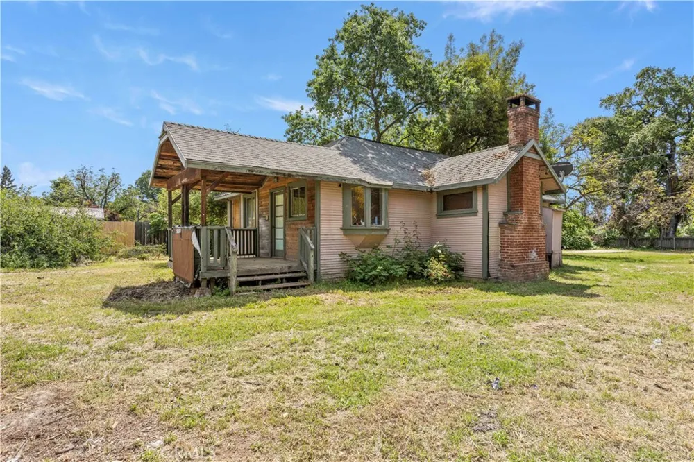 2600 Lakeshore Upper Lake, CA 95485