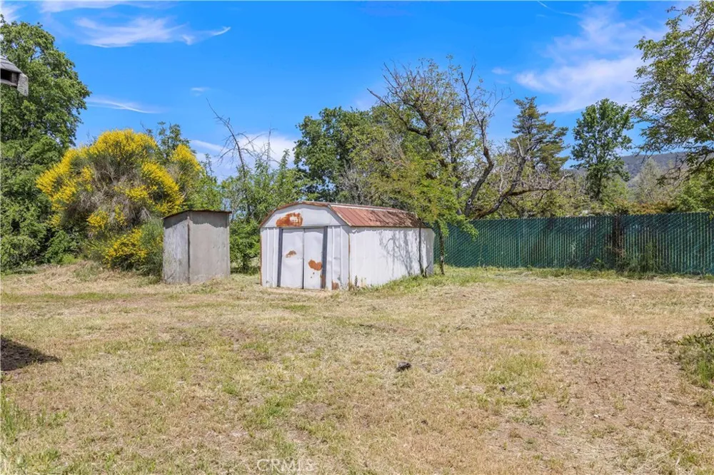 2600 Lakeshore Upper Lake, CA 95485