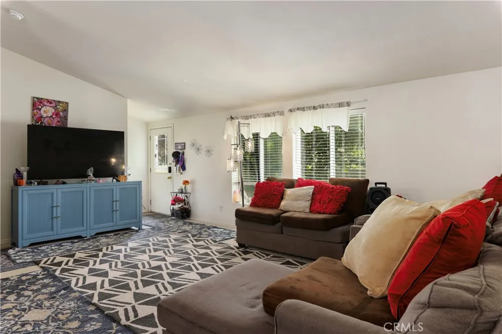 2600 Lakeshore Upper Lake, CA 95485