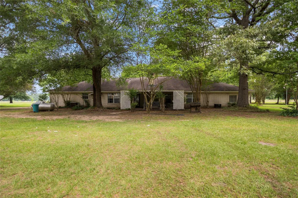 5260 Fm 2782 Nacogdoches, TX 75964