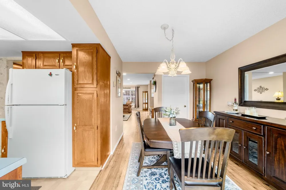 376 STIRLING DRIVE Monroe Township, NJ 08831