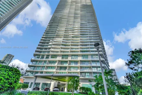 501 NE 31st St #608