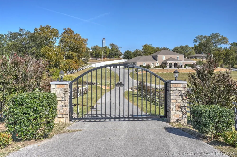 1241 Circle Drive Sapulpa, OK 74066
